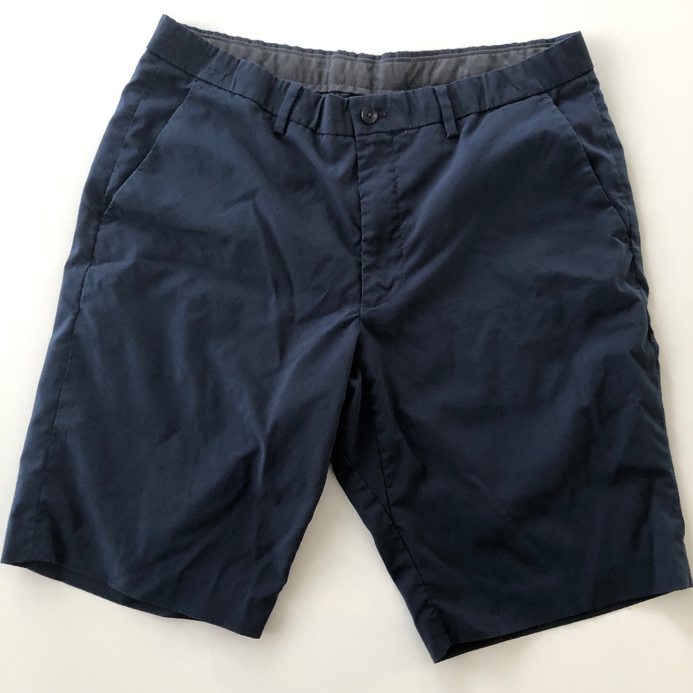 Uniqlo men's navy blue shorts. Size L.